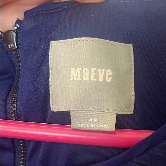 MAEVE Elegant Royal Blue Short Sleeve Dress women’s size 4 Petite - Picture 2 of 7